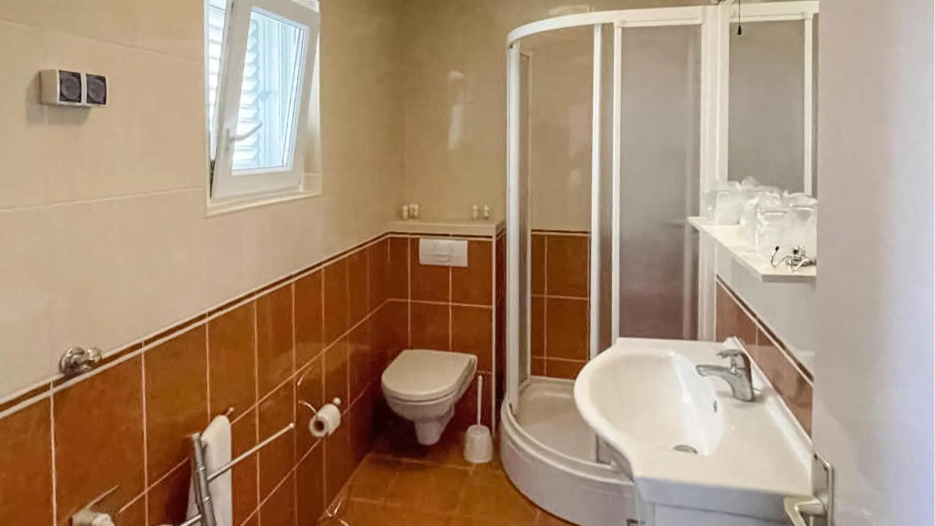 4 Bedroom Amazing Home In Sveti Petar Na Moru